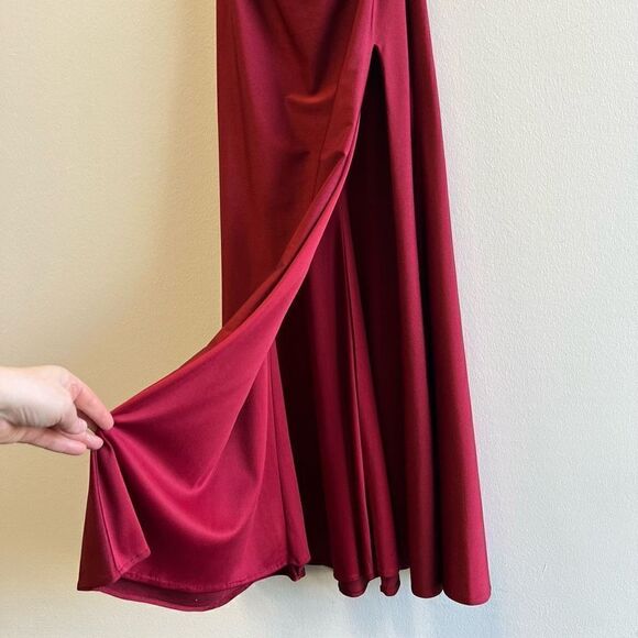 La Femme Women’s Size 2 Burgundy Ruched Party Cocktail Mail Dress Gown Stretch - Picture 4 of 10